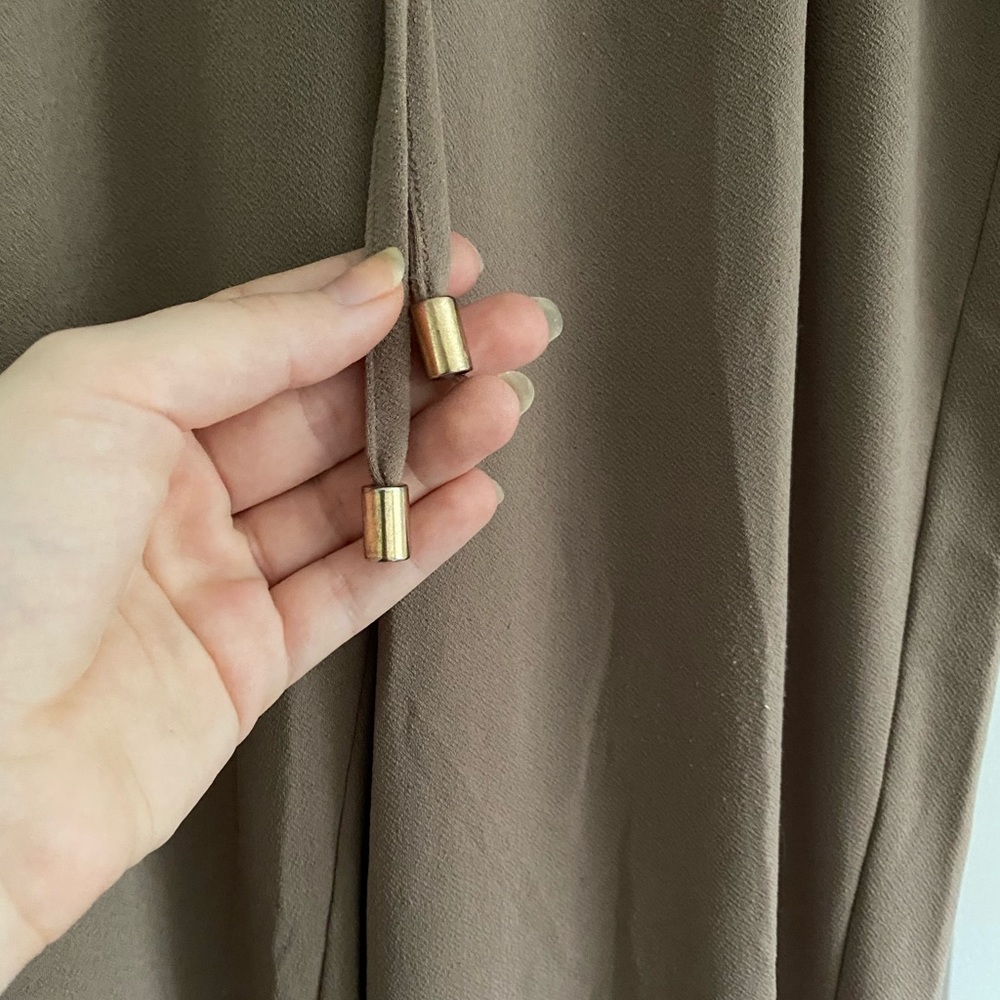 Taupe Drawstring pants - Picture 2 of 4